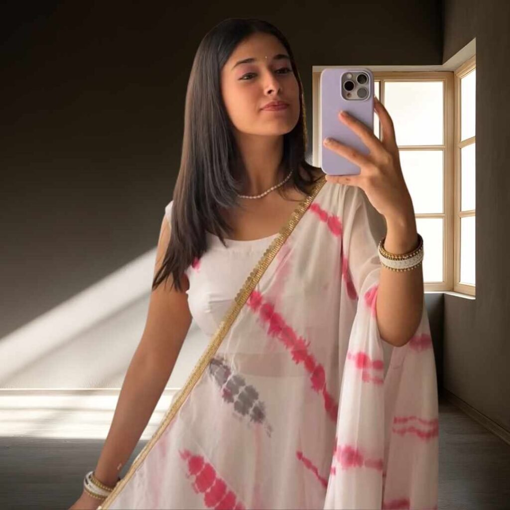 Real simple girl images for WhatsApp