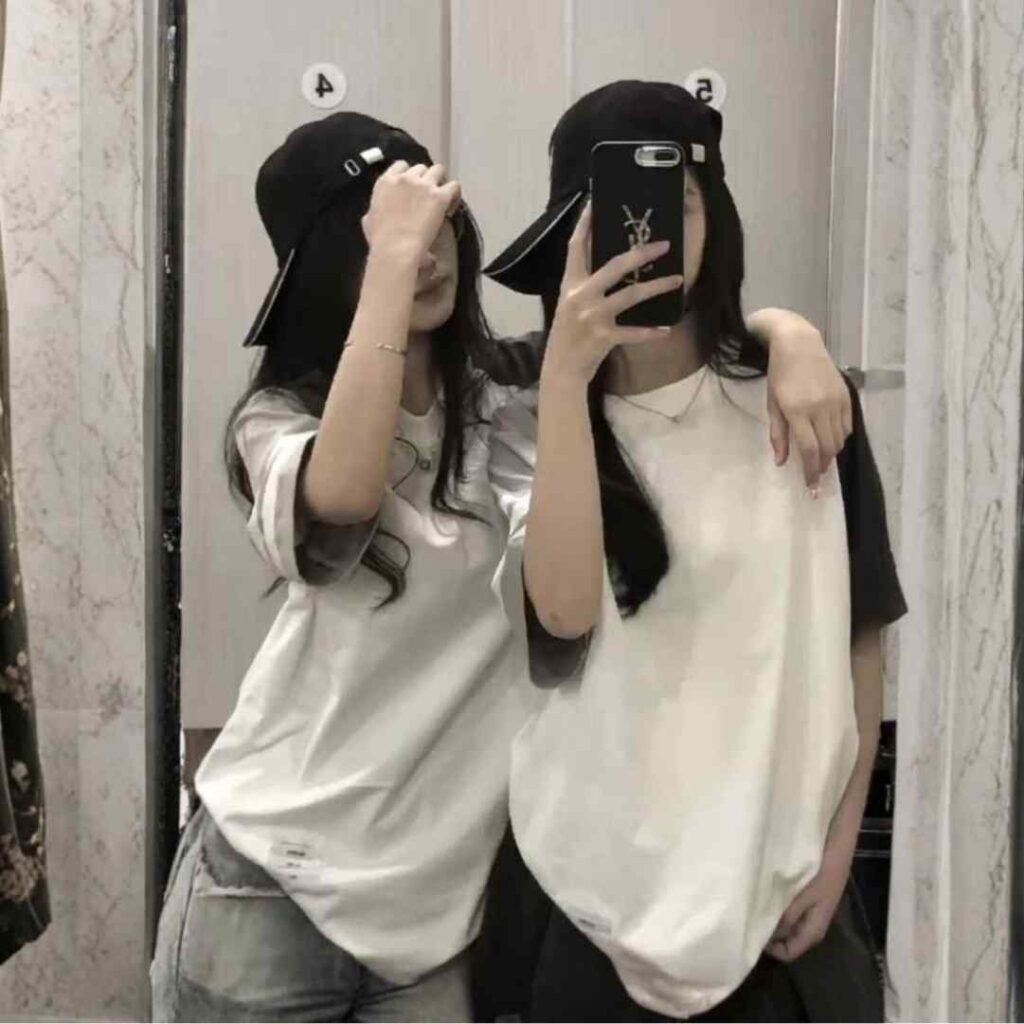 Best Friends DP for WhatsApp