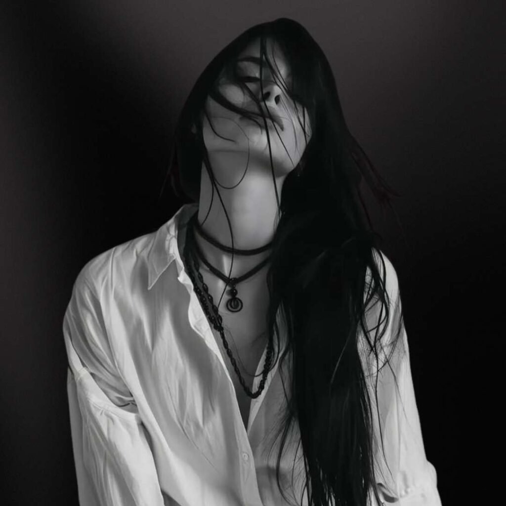 Emotional Sad Girl DP Photos