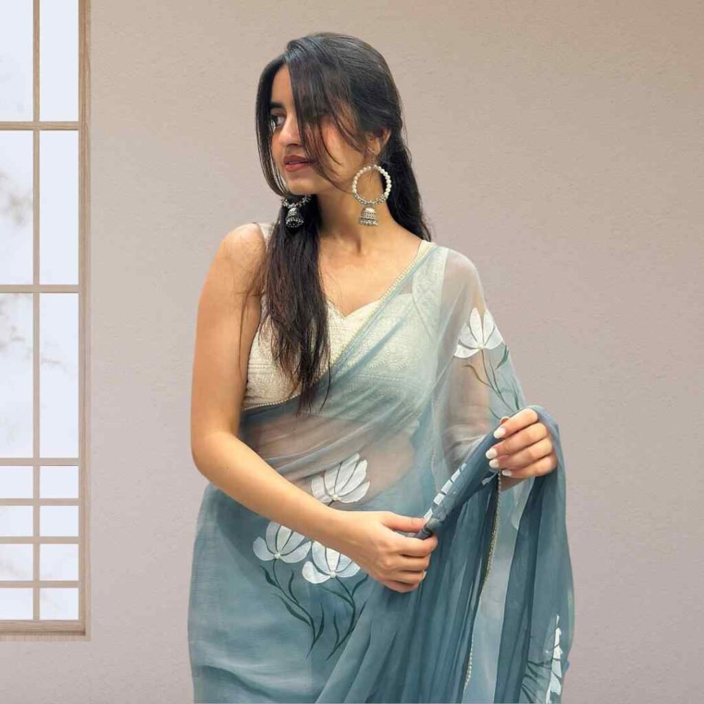 Facebook DP Girl Pics