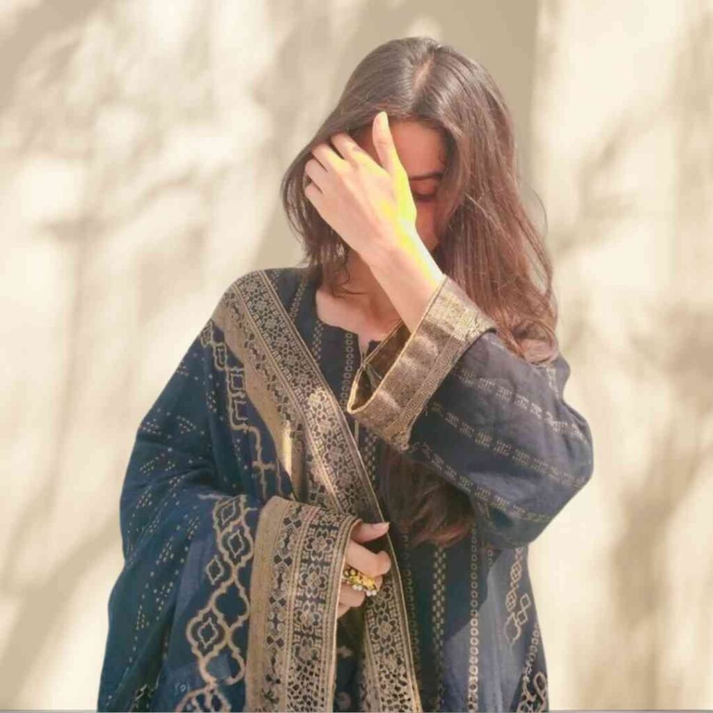 Facebook DP Girl Photos