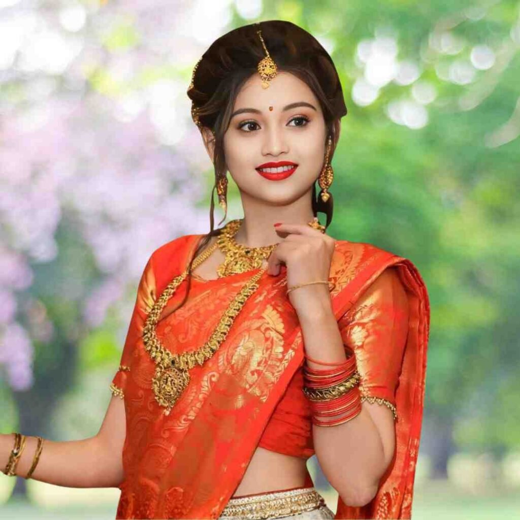 Facebook DP Girl for WhatsApp