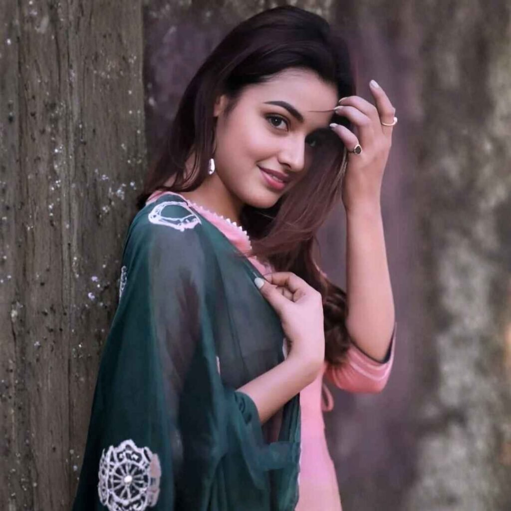  Girl Style Pic DP for Instagram