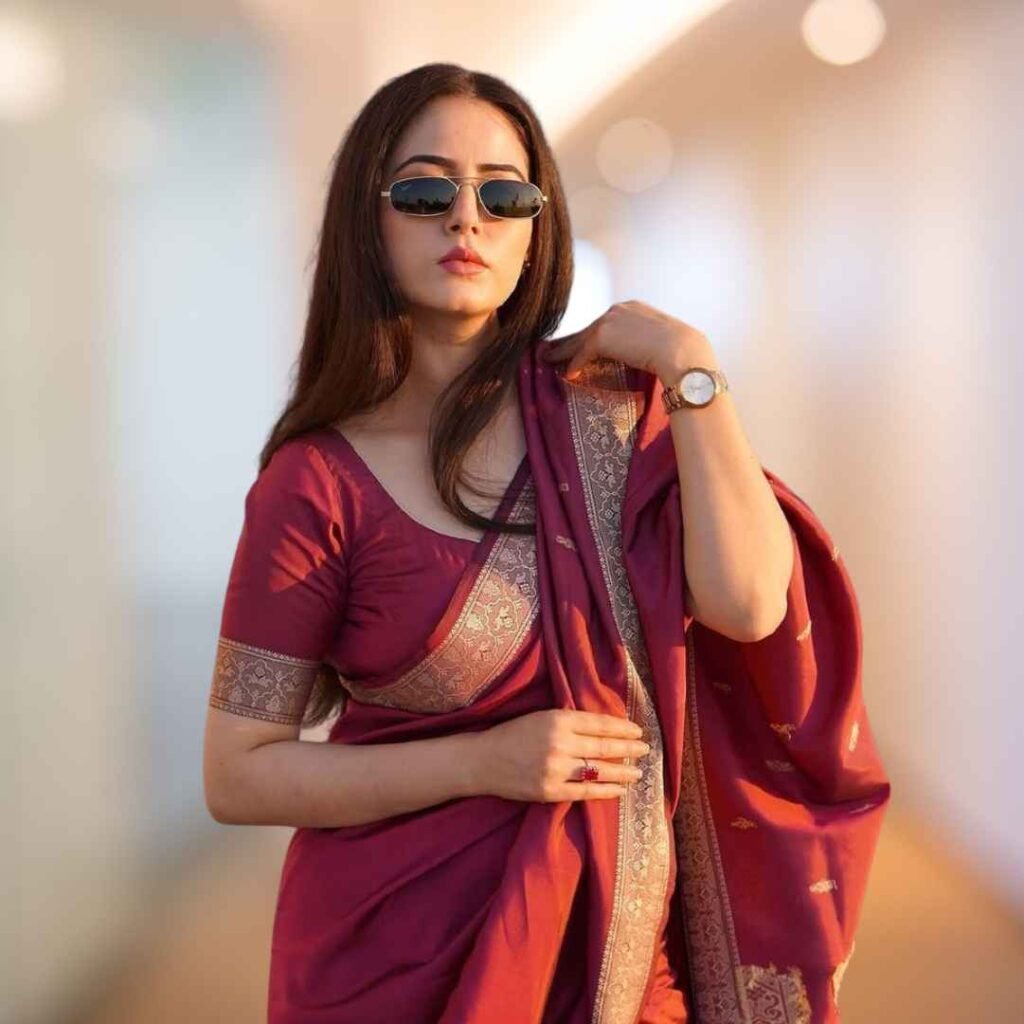 Hot Girl DP for Instagram