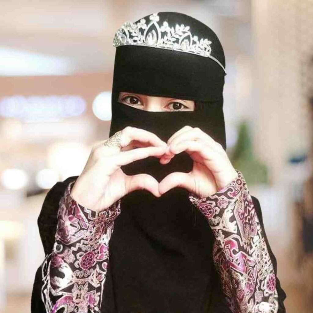 Instagram Hijab Girl DP 