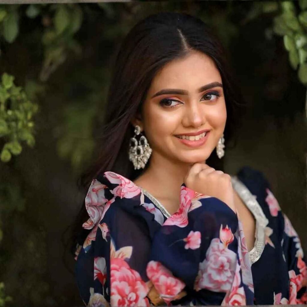 Simple Girl Pic Photos