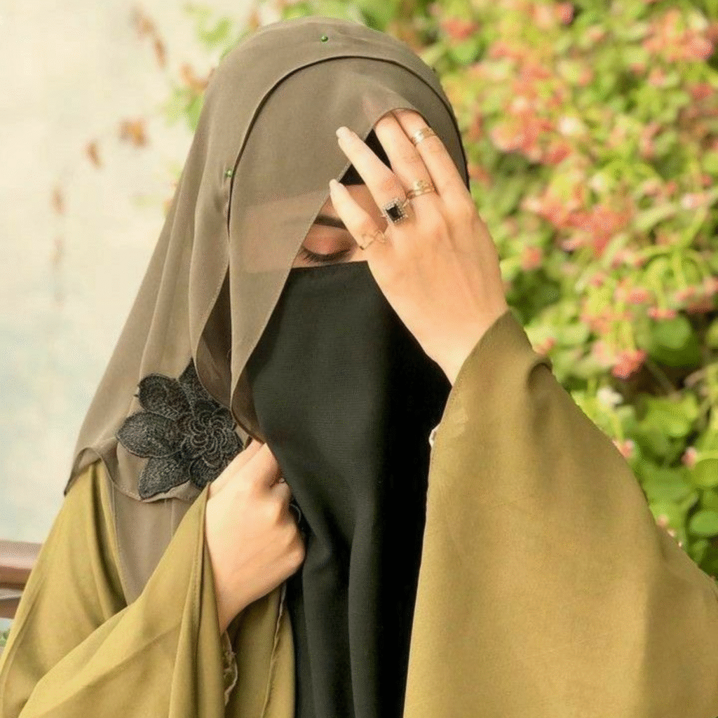 Girl Single Whatsapp DP Hijab