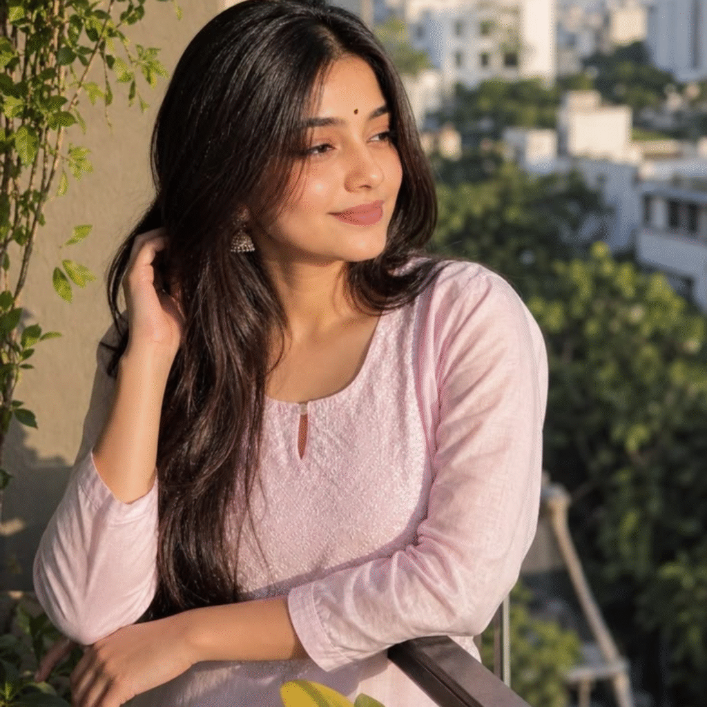 Instagram Stylish Girl DP