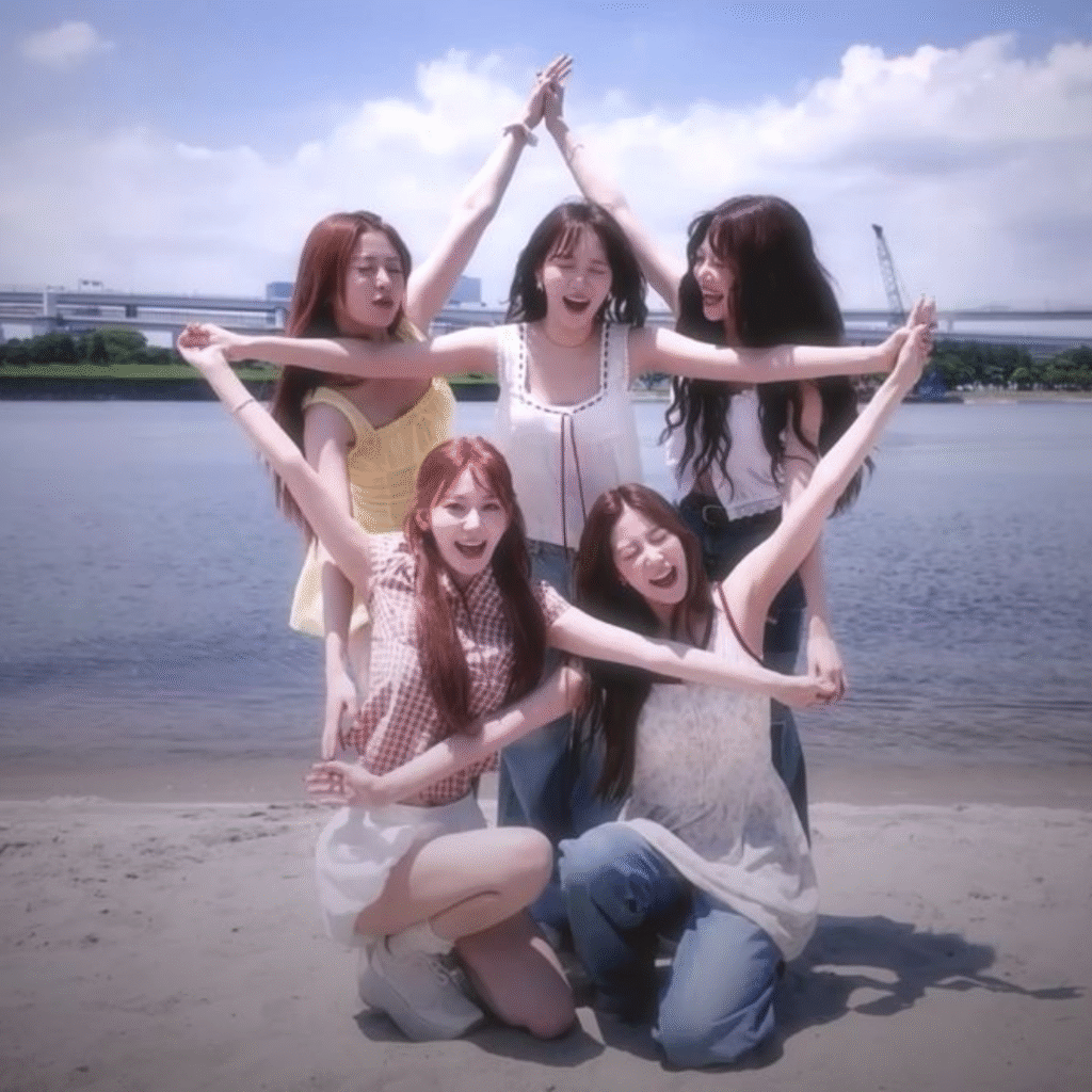 5 Friends Group DP Girl
