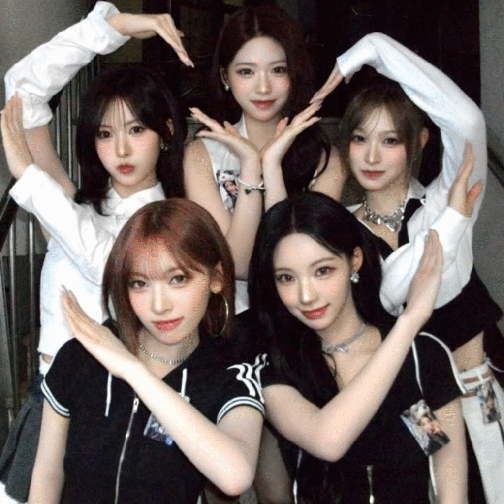 5 Friends Group DP Girl Aesthetic