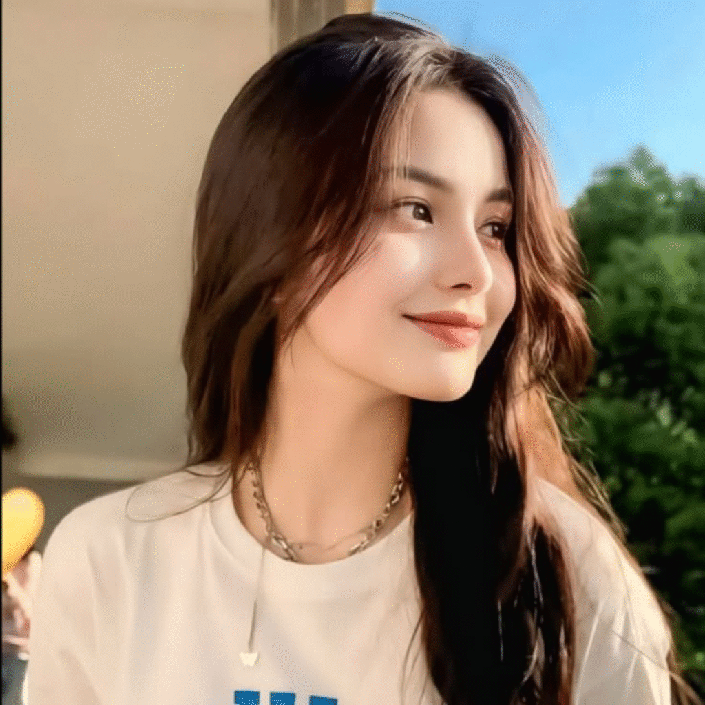 Stylish DP for Girls Attitude